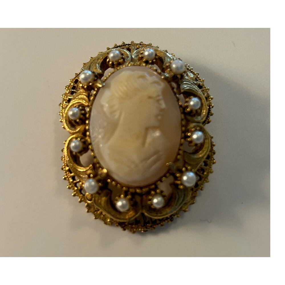 Vintage Florenza Cameo Brooch Signed Carved Shell Pin Pendant Pin